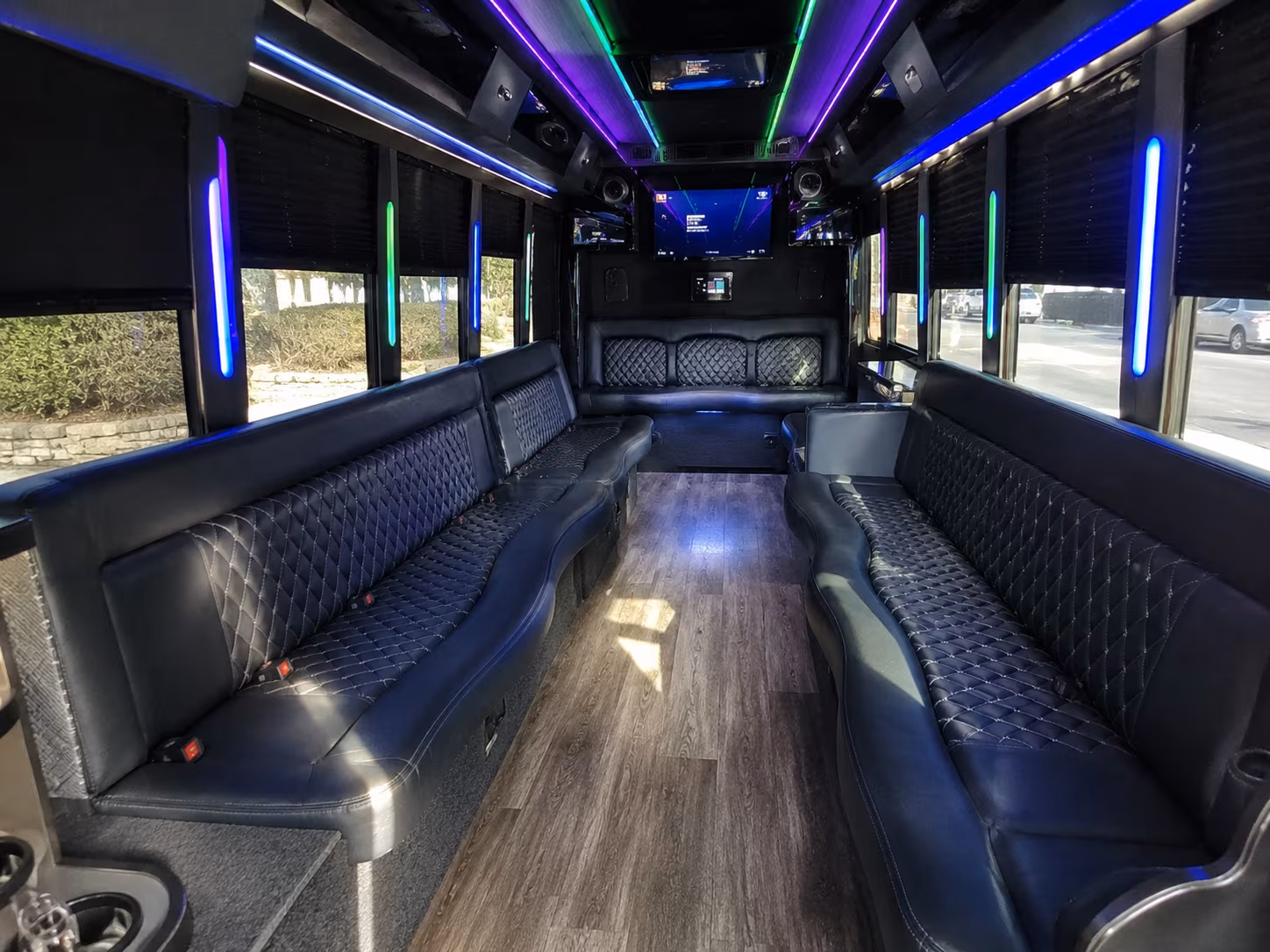 miami gardens 15 passenger party bus interior