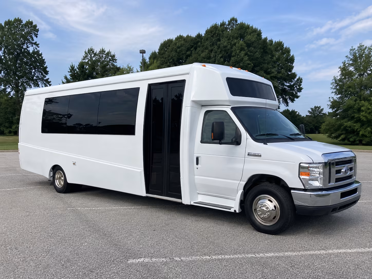 miami gardens 18 passenger party bus