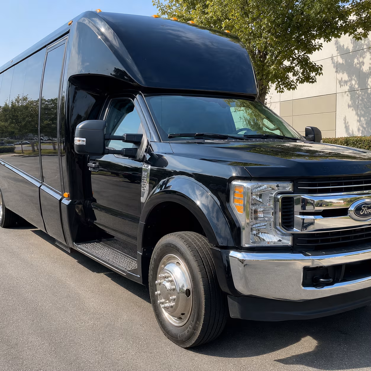 party buses for tailgates and pregame celebrations in miami gardens